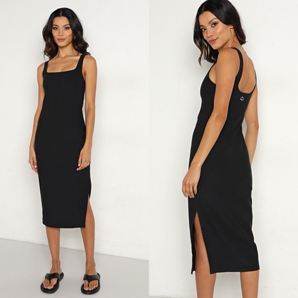 Beyond Yoga Abito Midi Spacedye Inspire In Jersey Morbido, Donna, Scollo A U, Spacco Laterale, UPF 50+, Taglie XS- XL, Colori Darkest Night E Paradise Coral Heather